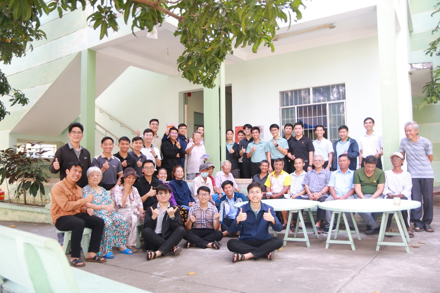 Niềm vui Phục Sinh, viếng thăm yêu thương