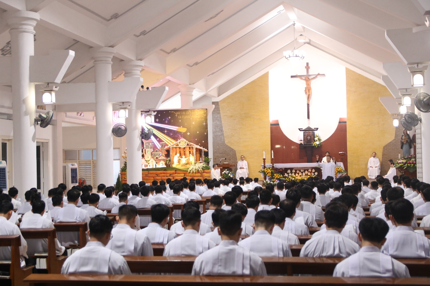 Niềm vui Chúa Giáng Sinh 2024 tại Đại Chủng viện Sao Biển Nha Trang